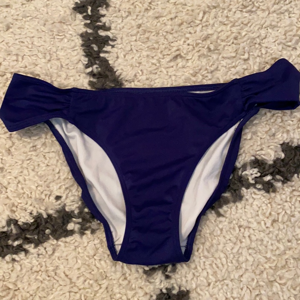 Victoria’s Secret bikini bottoms